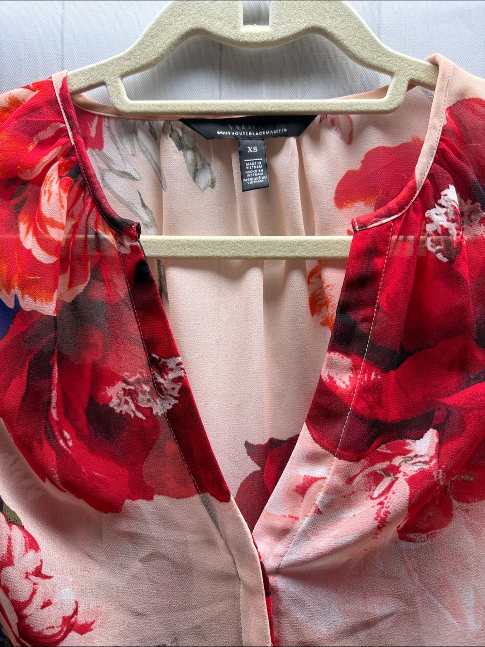 White House Black Market Rose All Holiday Floral Print Sheer Button Down Blouse - Picture 5 of 9